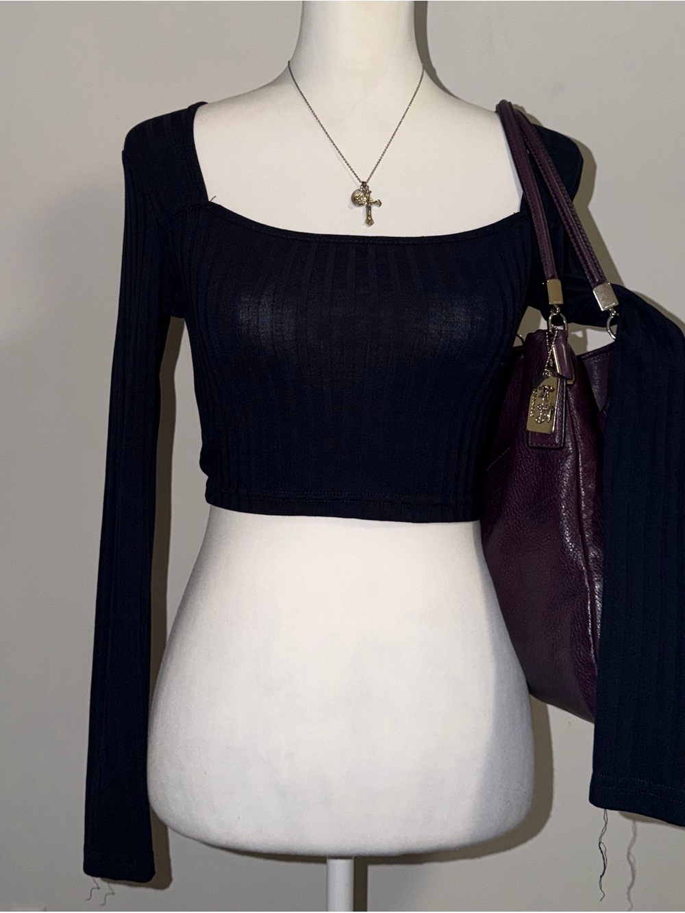 2000s style square neck dark navy blue ribbed very cropped long sleeve crop top